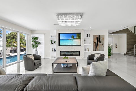 Tiny photo for 4921 NE 28TH Avenue, Lighthouse Point, FL 33064 (MLS # B26063573)