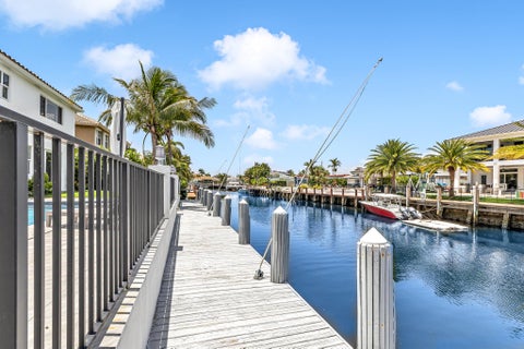 Tiny photo for 4921 NE 28TH Avenue, Lighthouse Point, FL 33064 (MLS # B26063573)