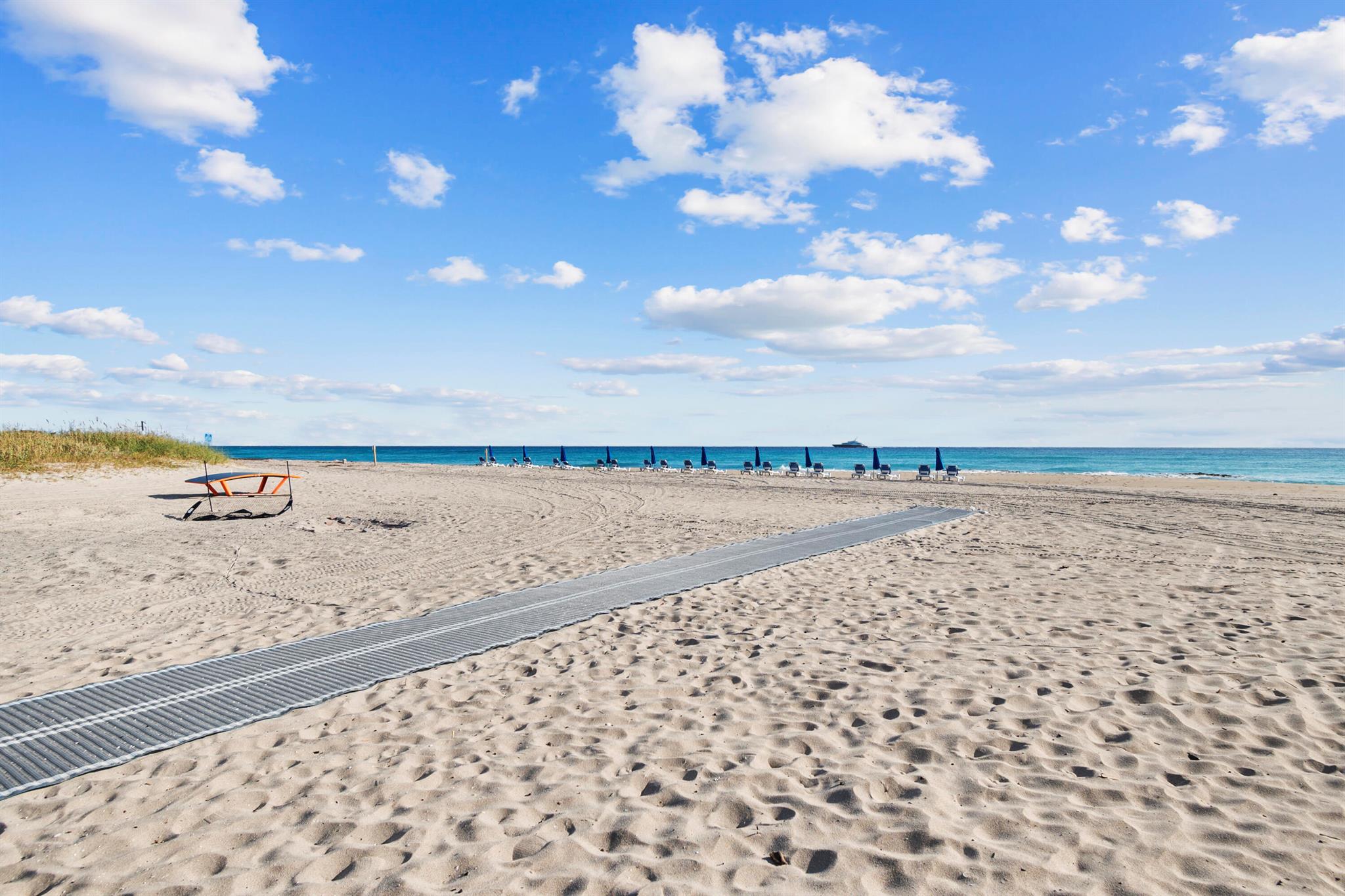 RESORT AT SINGER ISLAND R - Residential Lease