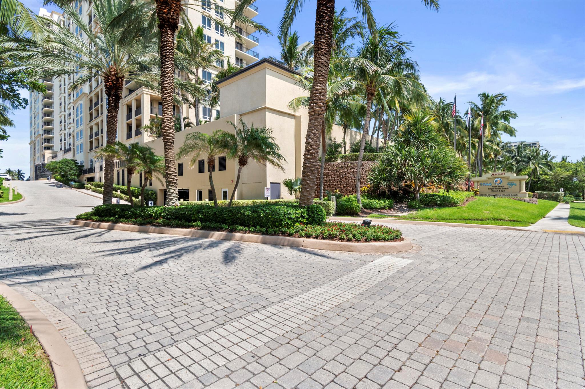 RESORT AT SINGER ISLAND R - Residential Lease