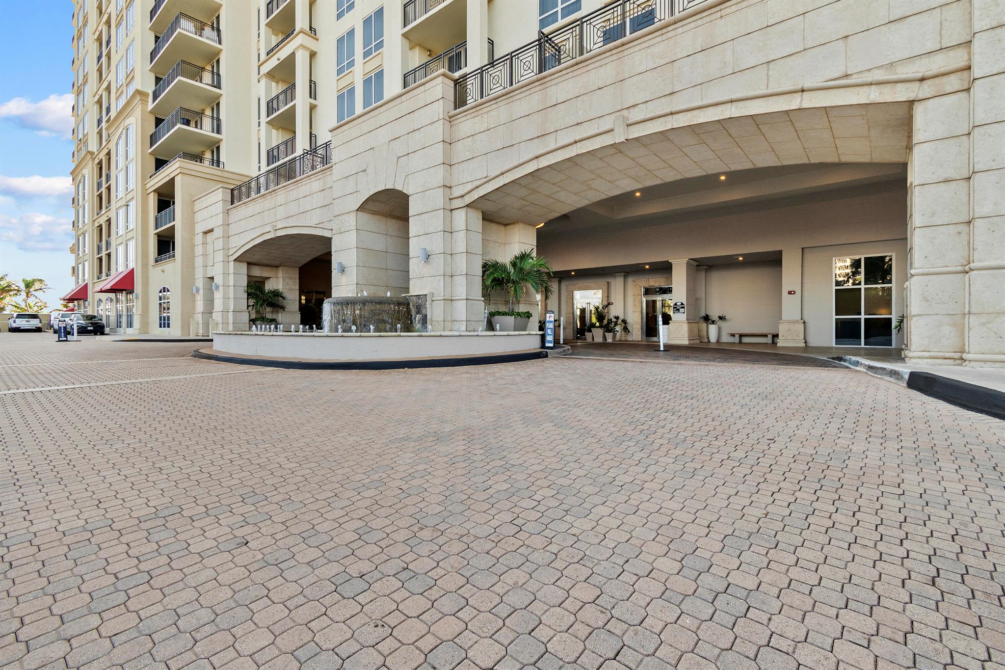 RESORT AT SINGER ISLAND R - Residential Lease