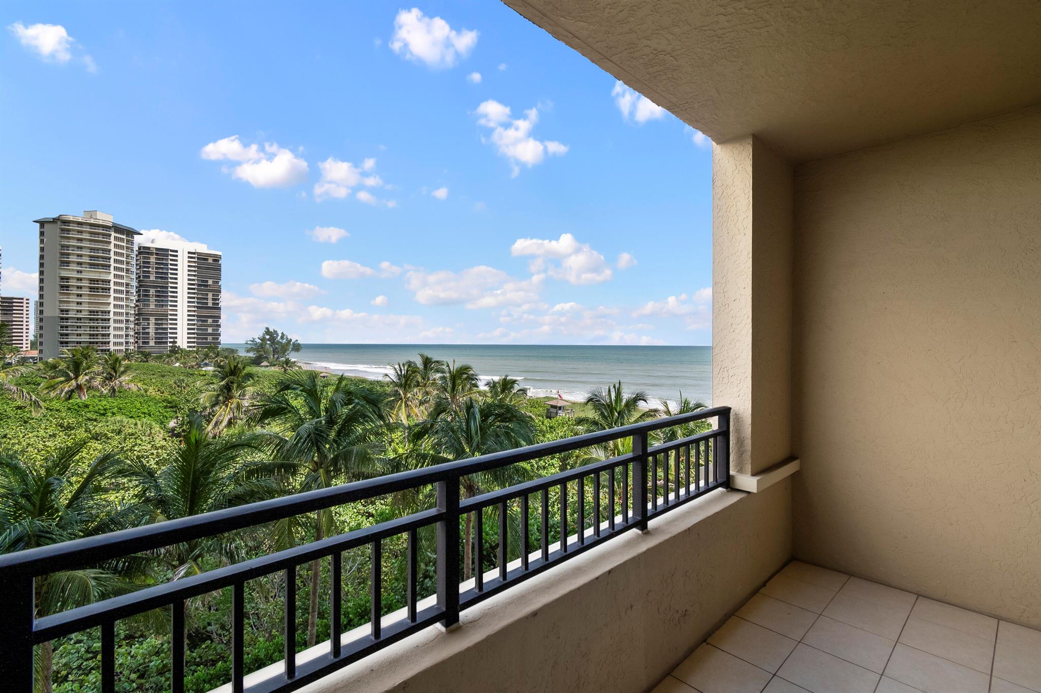RESORT AT SINGER ISLAND R - Residential Lease