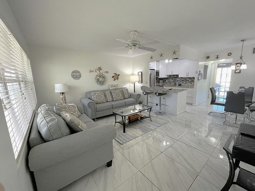 Photo of 210 Horizons Street E #207, Boynton Beach, FL 33435 (MLS # R11153474)