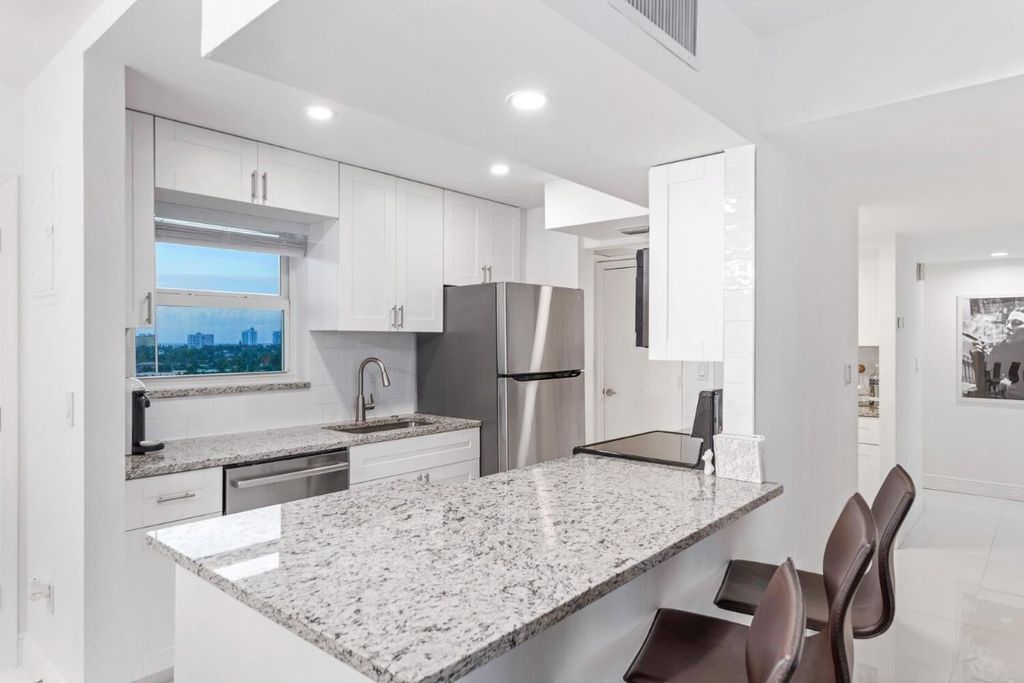 Photo of 801 S Federal Highway #906, Pompano Beach, FL 33062 (MLS # F10544434)