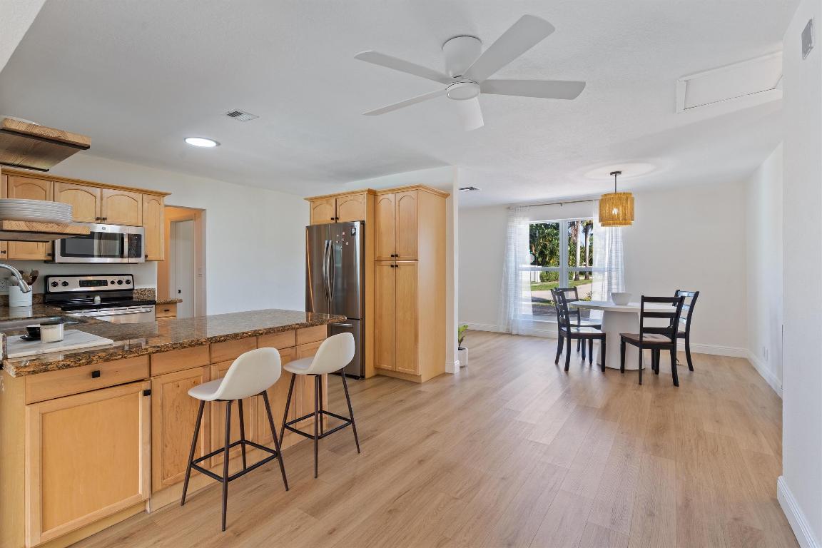 DEER-POMP ESTATES - Residential Lease