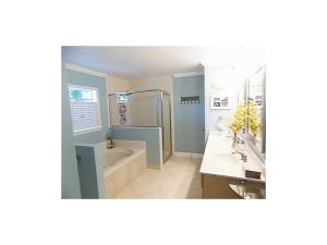 MEADOWWOOD - Residential