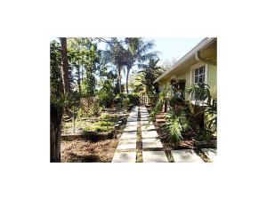 MEADOWWOOD - Residential