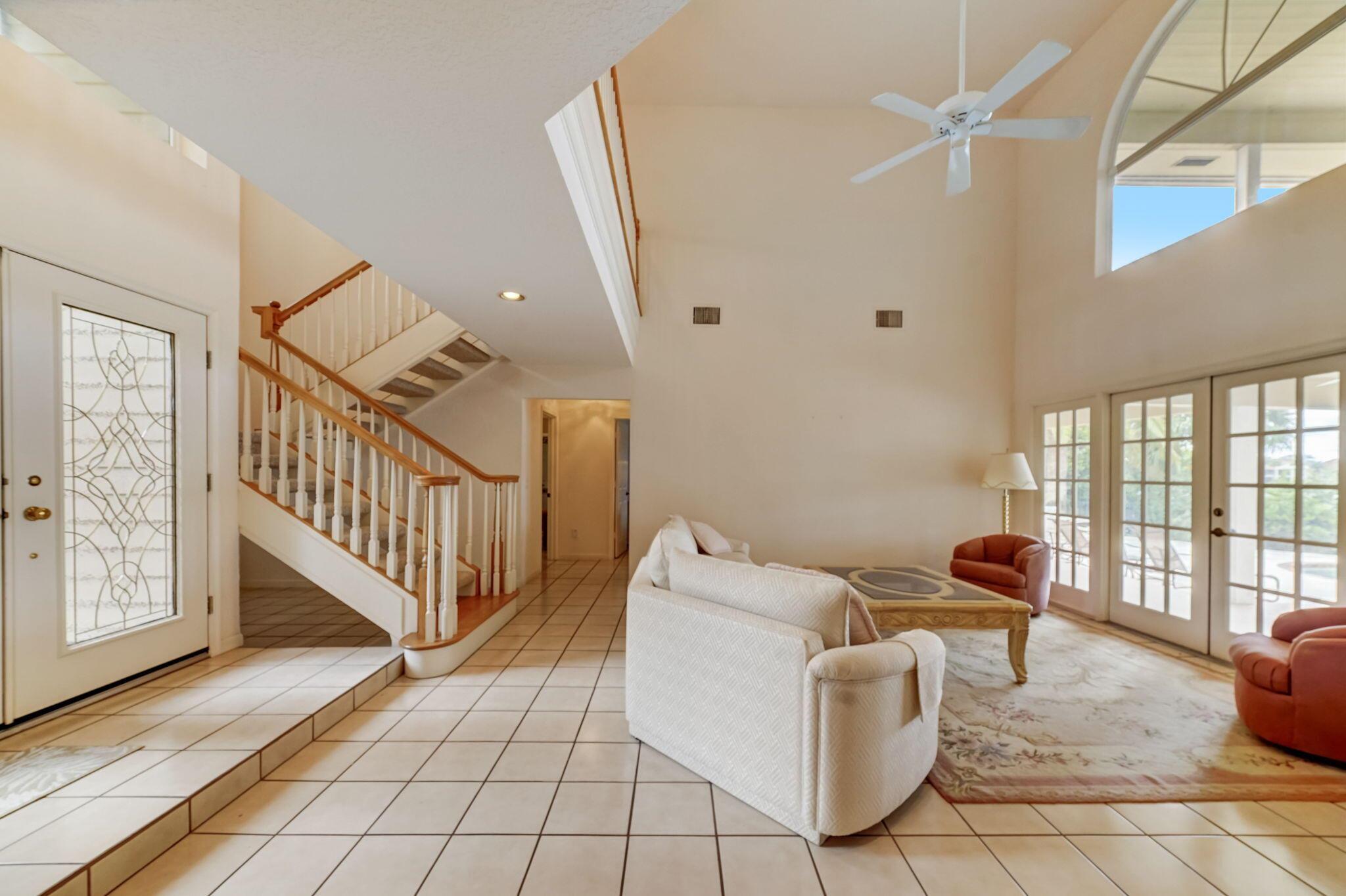 RIVER RIDGE (TEQUESTA) - Residential