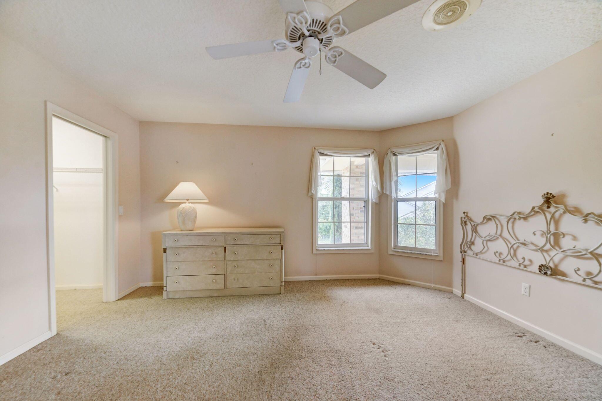 RIVER RIDGE (TEQUESTA) - Residential