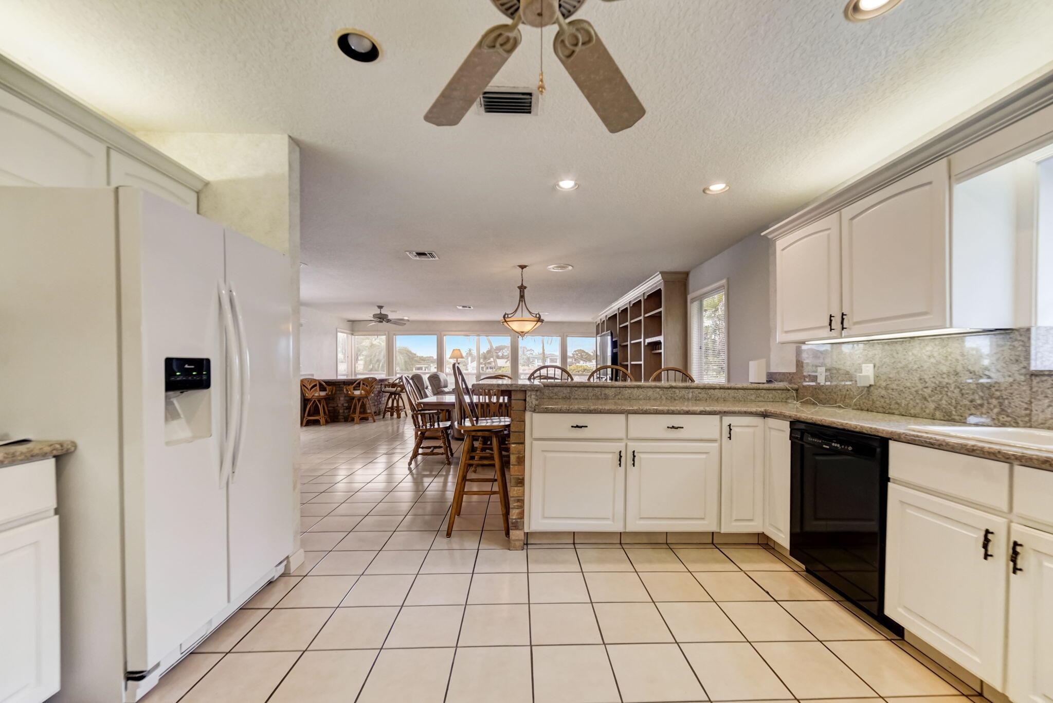 RIVER RIDGE (TEQUESTA) - Residential