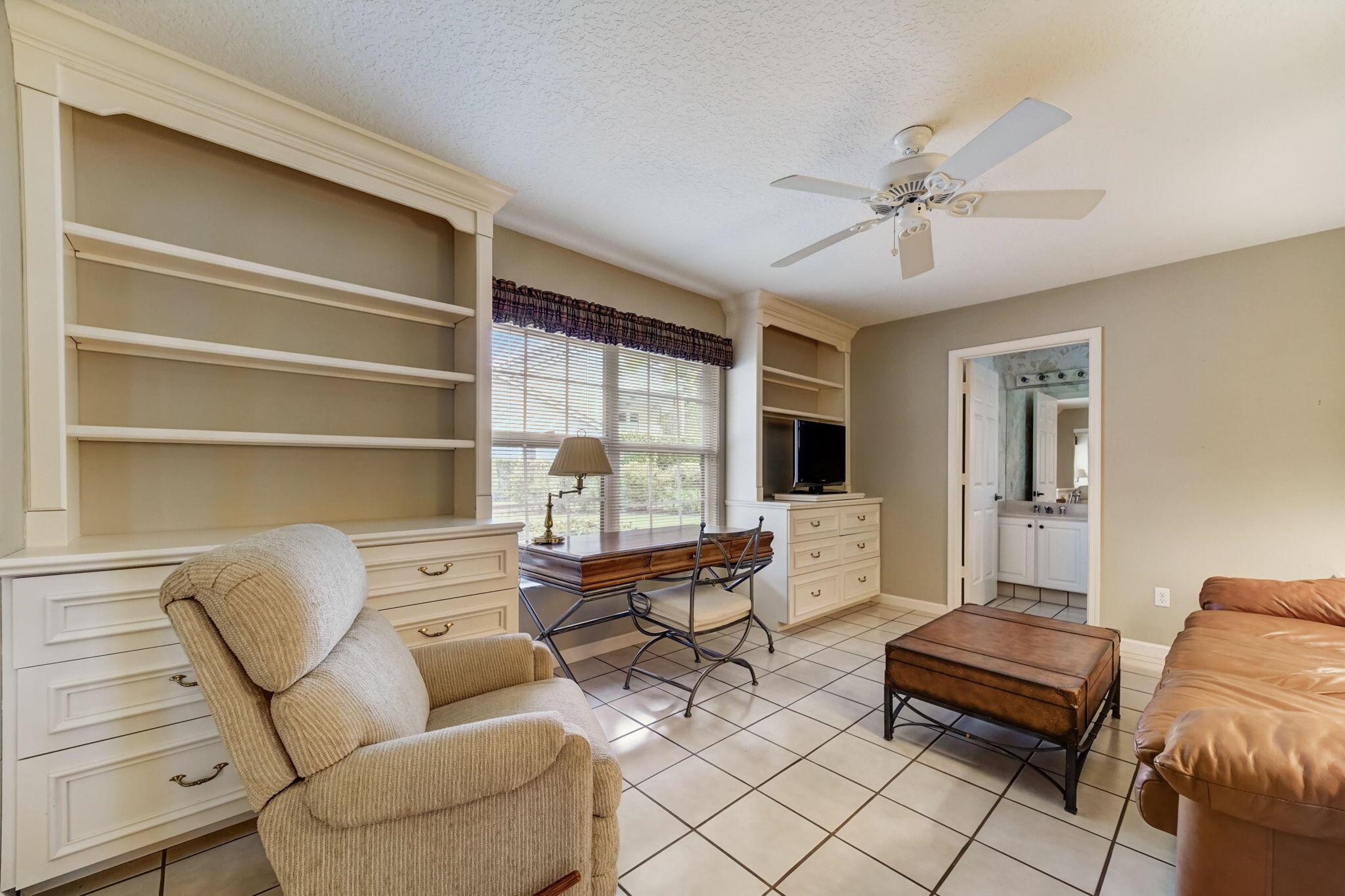 RIVER RIDGE (TEQUESTA) - Residential