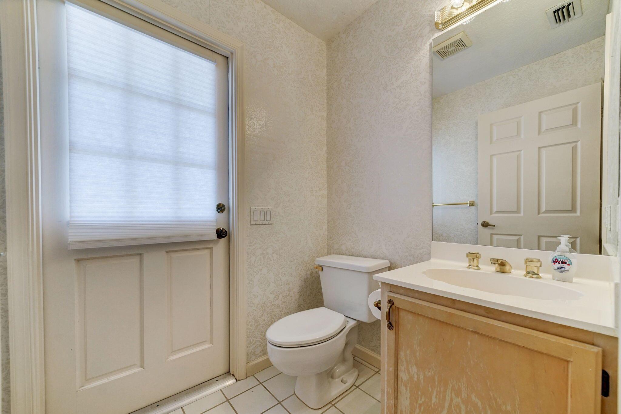 RIVER RIDGE (TEQUESTA) - Residential