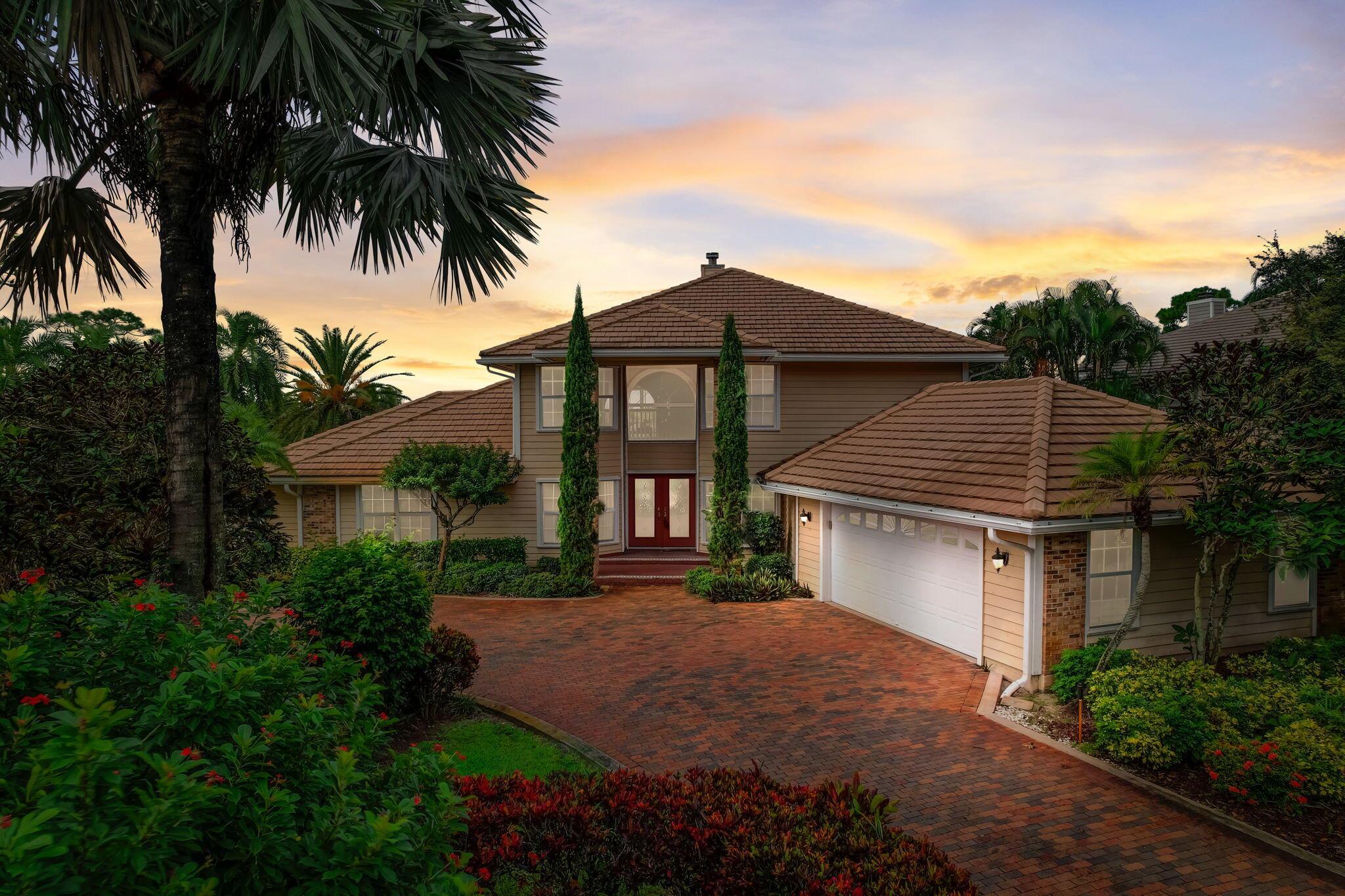 RIVER RIDGE (TEQUESTA) - Residential
