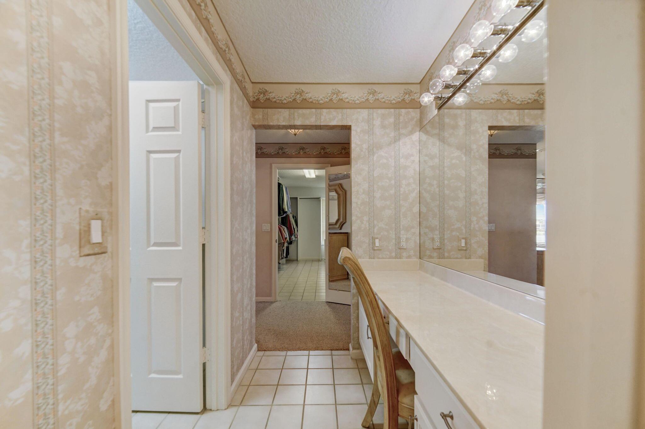 RIVER RIDGE (TEQUESTA) - Residential