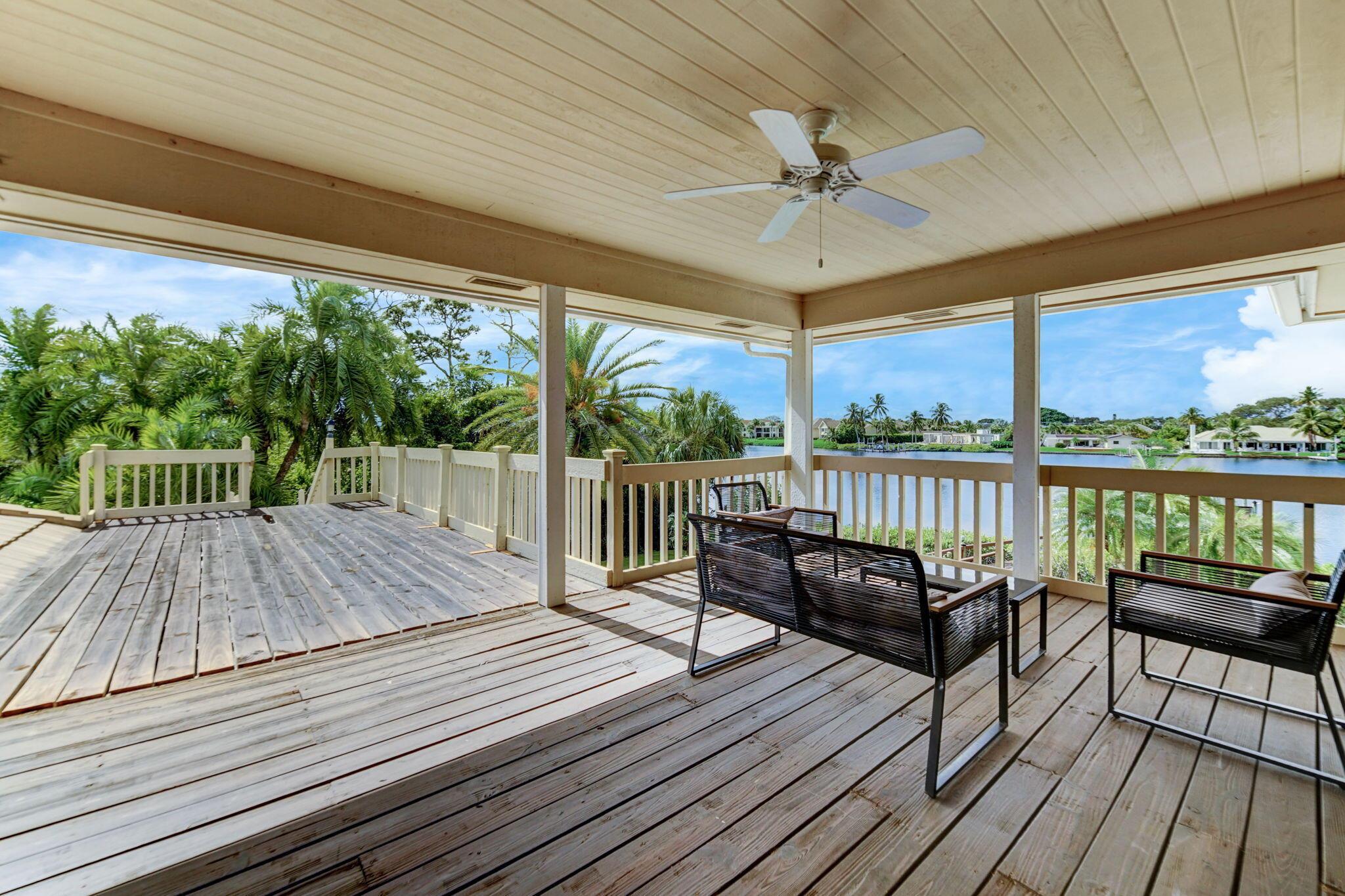 RIVER RIDGE (TEQUESTA) - Residential