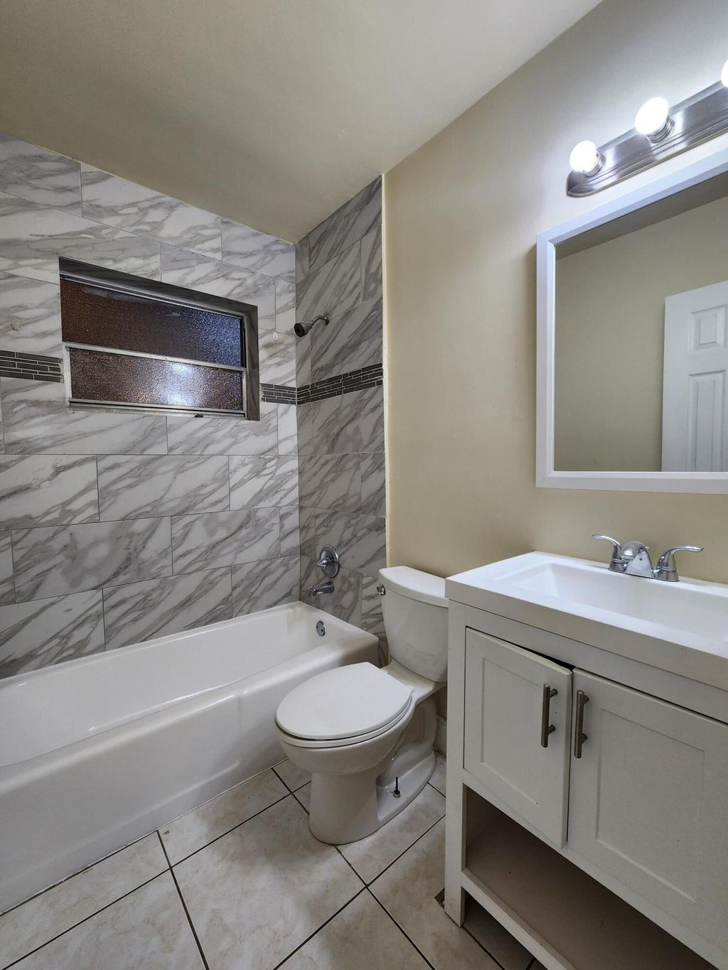 Photo of 190 NE 40th Street #190-196, Oakland Park, FL 33334 (MLS # B26002449)