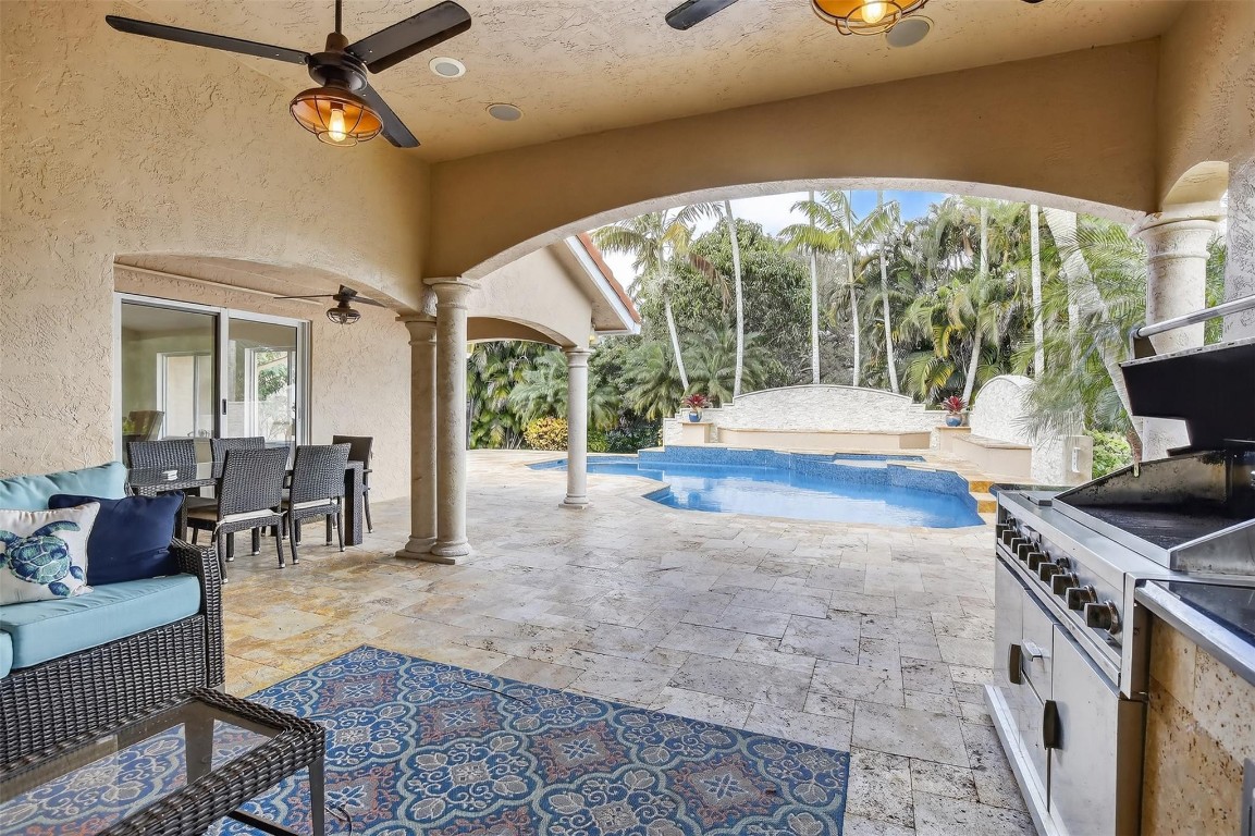 PLANTATION ACRES - Residential