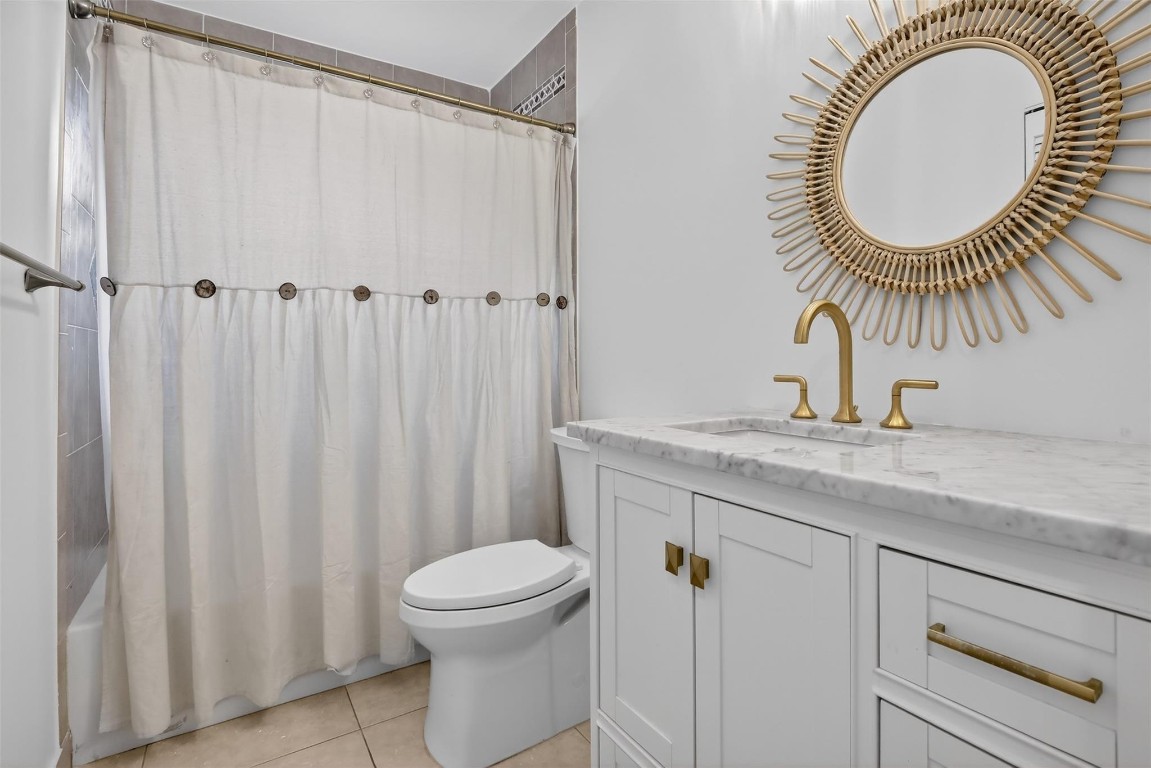 PLANTATION ACRES - Residential