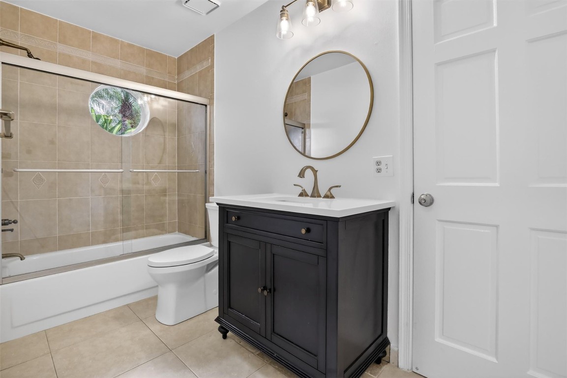 PLANTATION ACRES - Residential