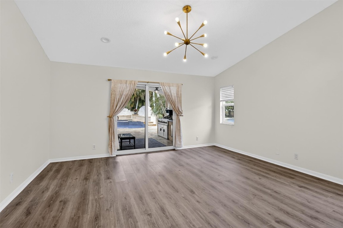 PLANTATION ACRES - Residential