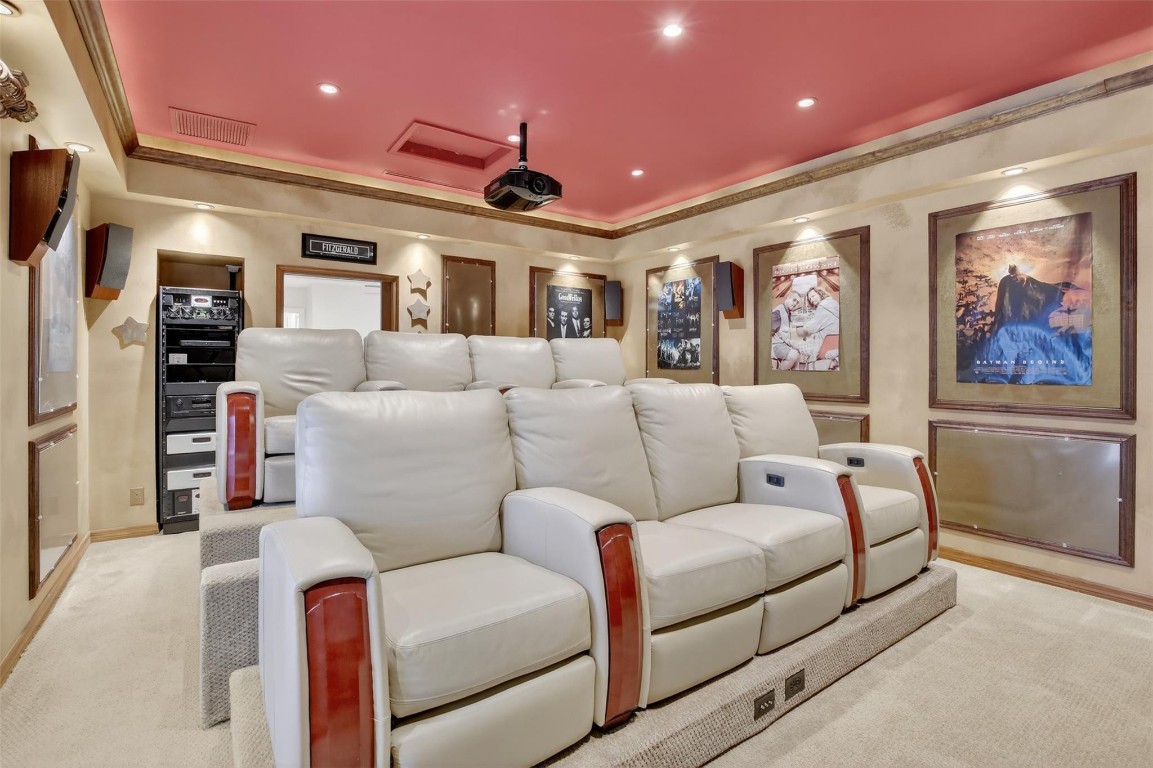 PLANTATION ACRES - Residential