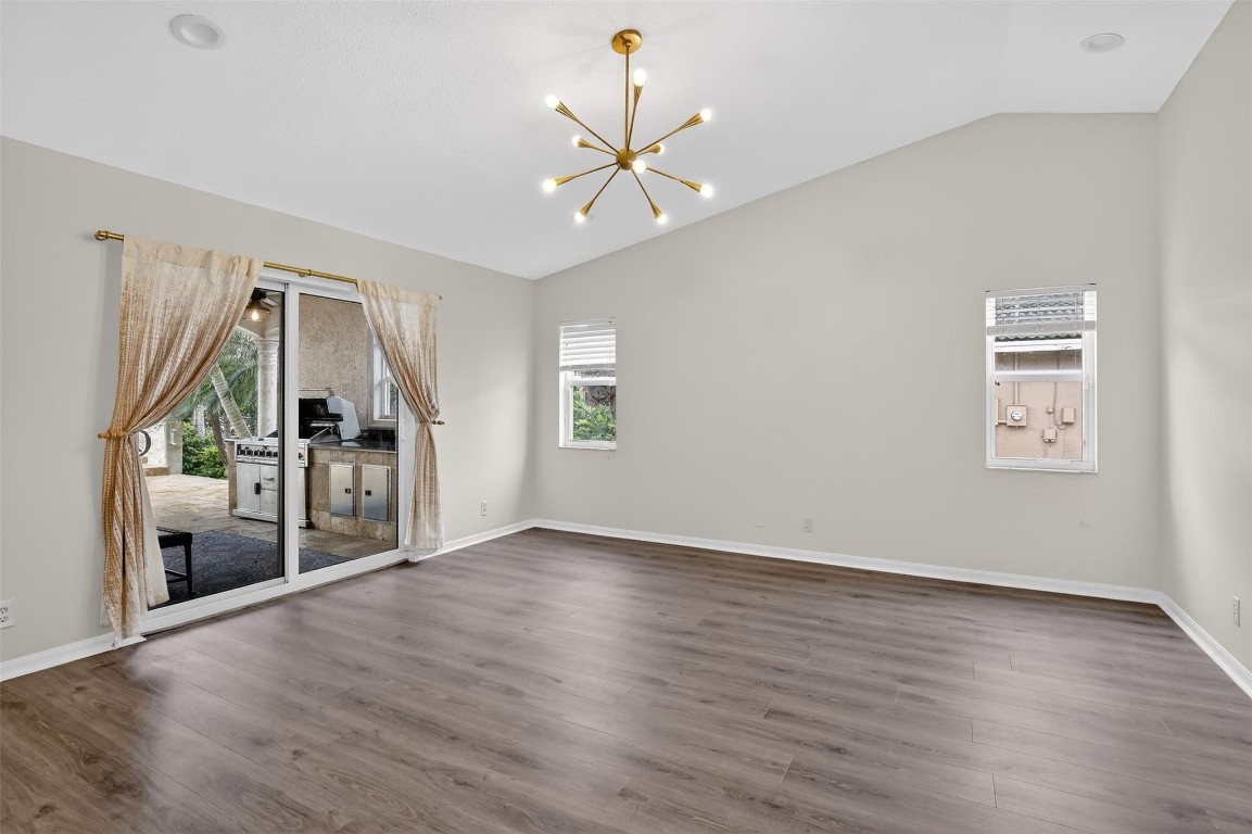 PLANTATION ACRES - Residential