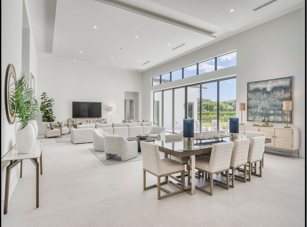 Photo of 8617 Native Dancer Road N, Palm Beach Gardens, FL 33418 (MLS # R10922837)