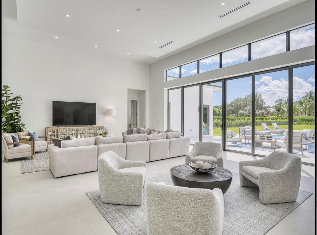 Photo of 8617 Native Dancer Road N, Palm Beach Gardens, FL 33418 (MLS # R10922837)