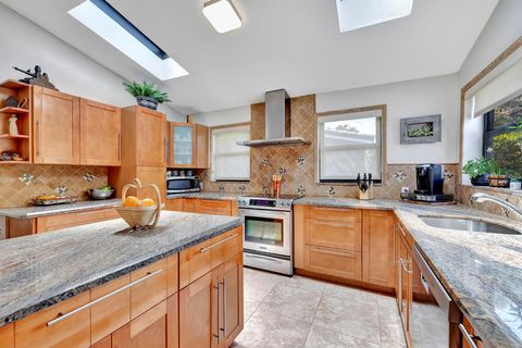 2211 NE 34th Court Lighthouse Point FL 33064