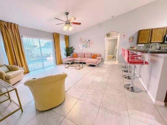 Photo of 302 NE Greenbrier Avenue, Port Saint Lucie, FL 34983 (MLS # B26059924)