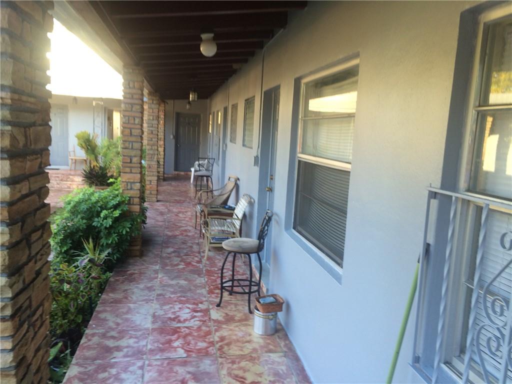 Hollywood 1-21 B - Residential Lease