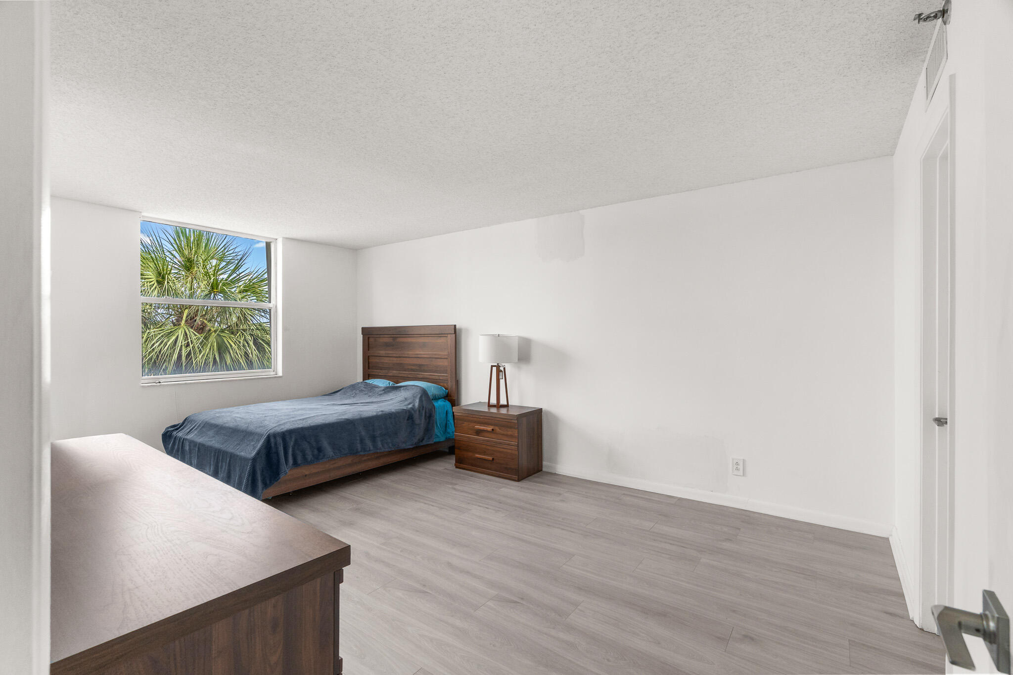 BOCA TEECA CONDO 10 - Residential