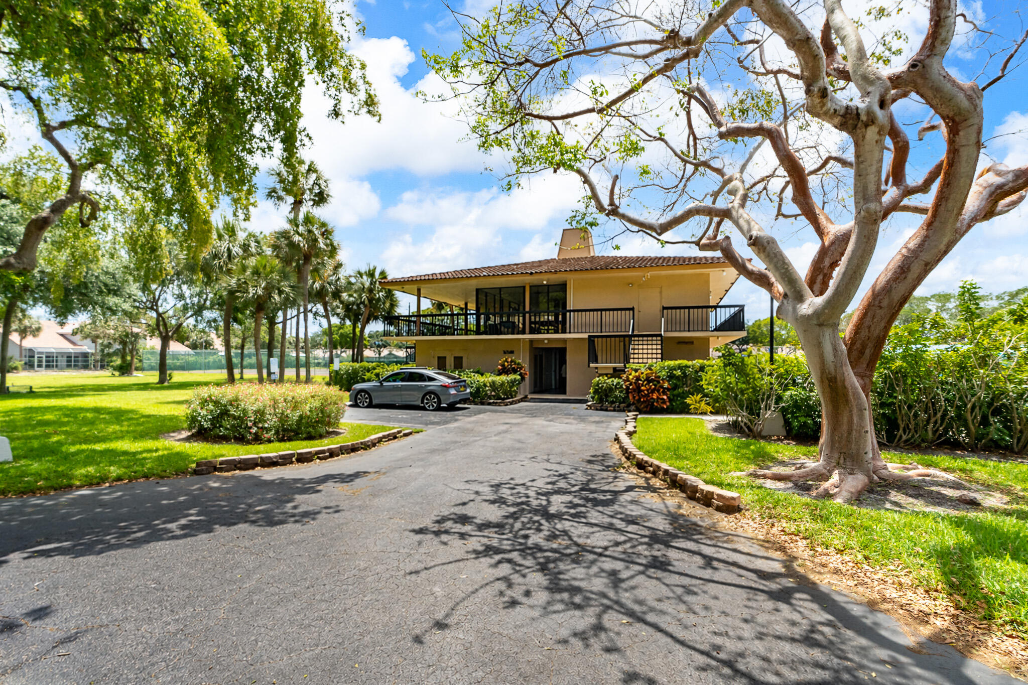 BOCA TEECA CONDO 10 - Residential