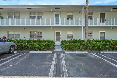 2340 SW 22nd Avenue 303 Delray Beach FL 33445