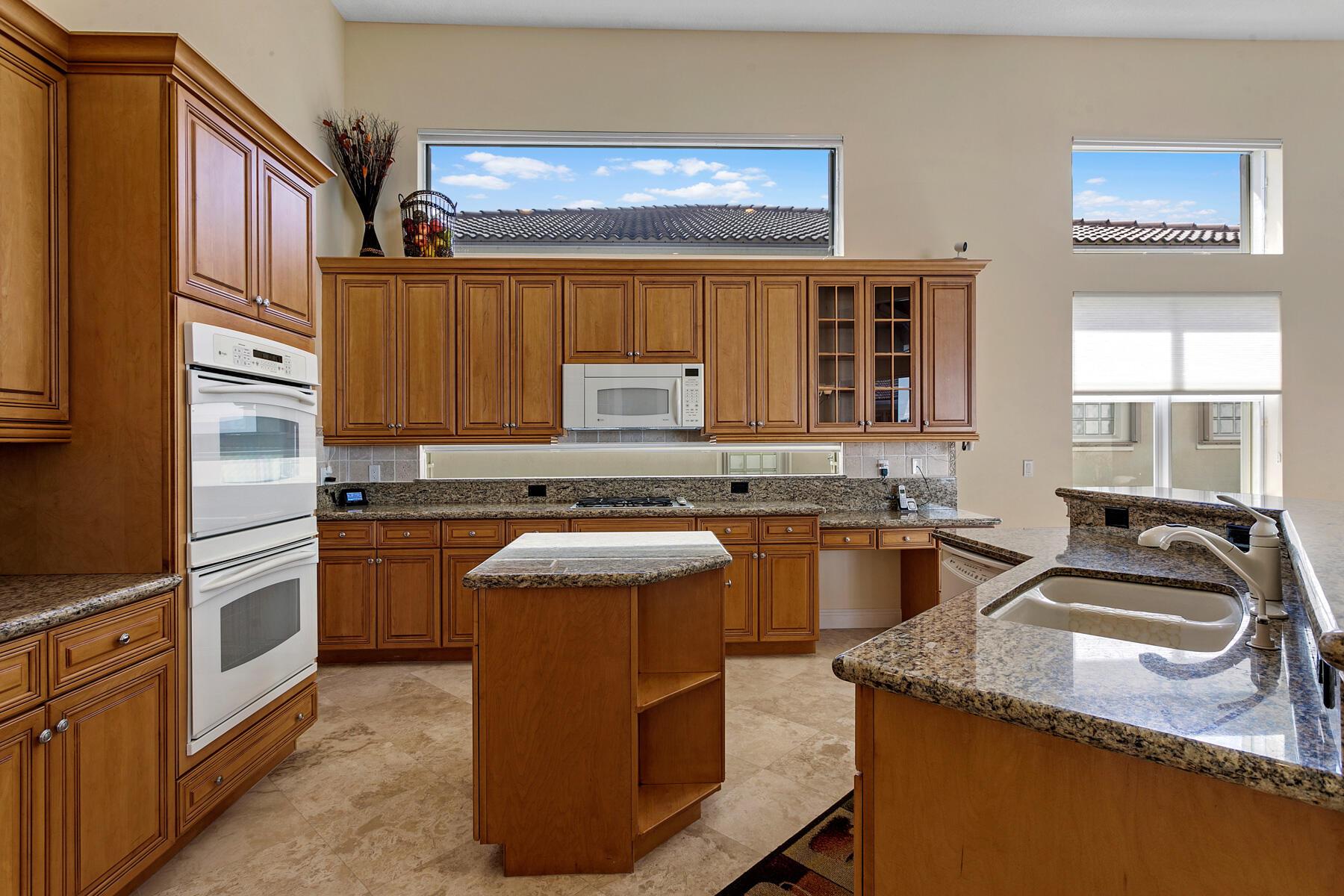 FRENCHMANS RESERVE PCD E - Residential