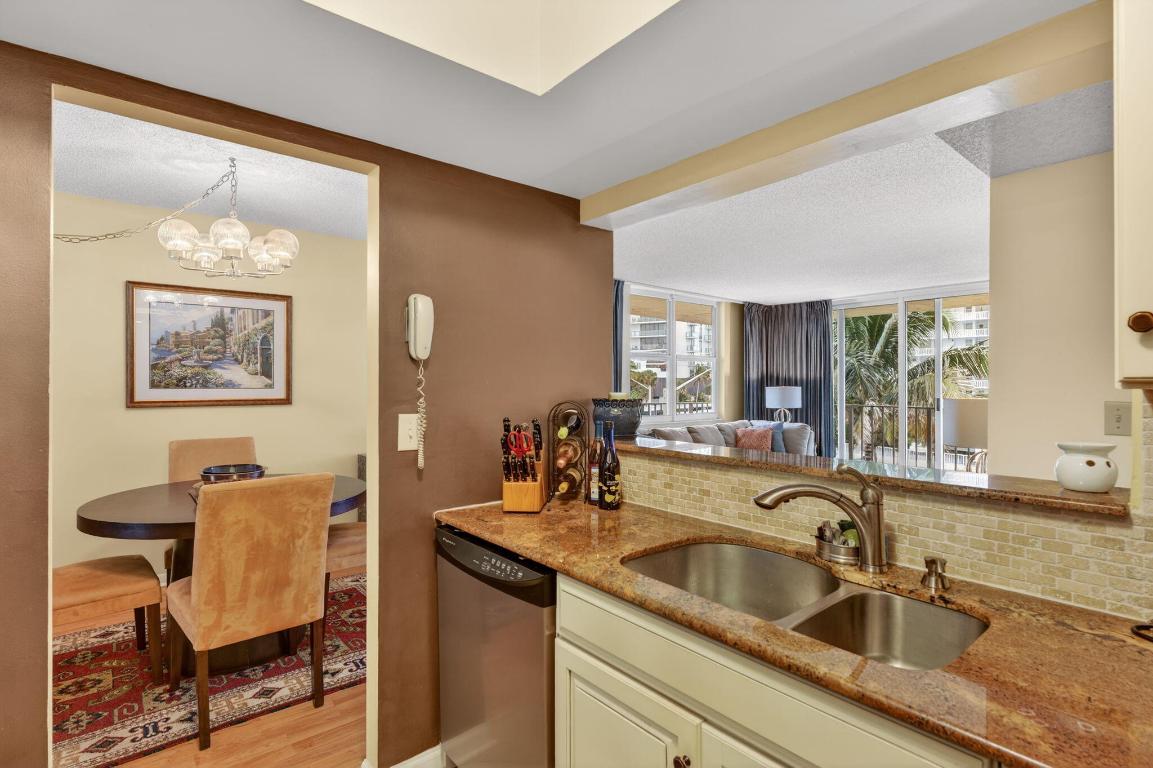 TRADEWINDS OF POMPANO CONDO - Residential