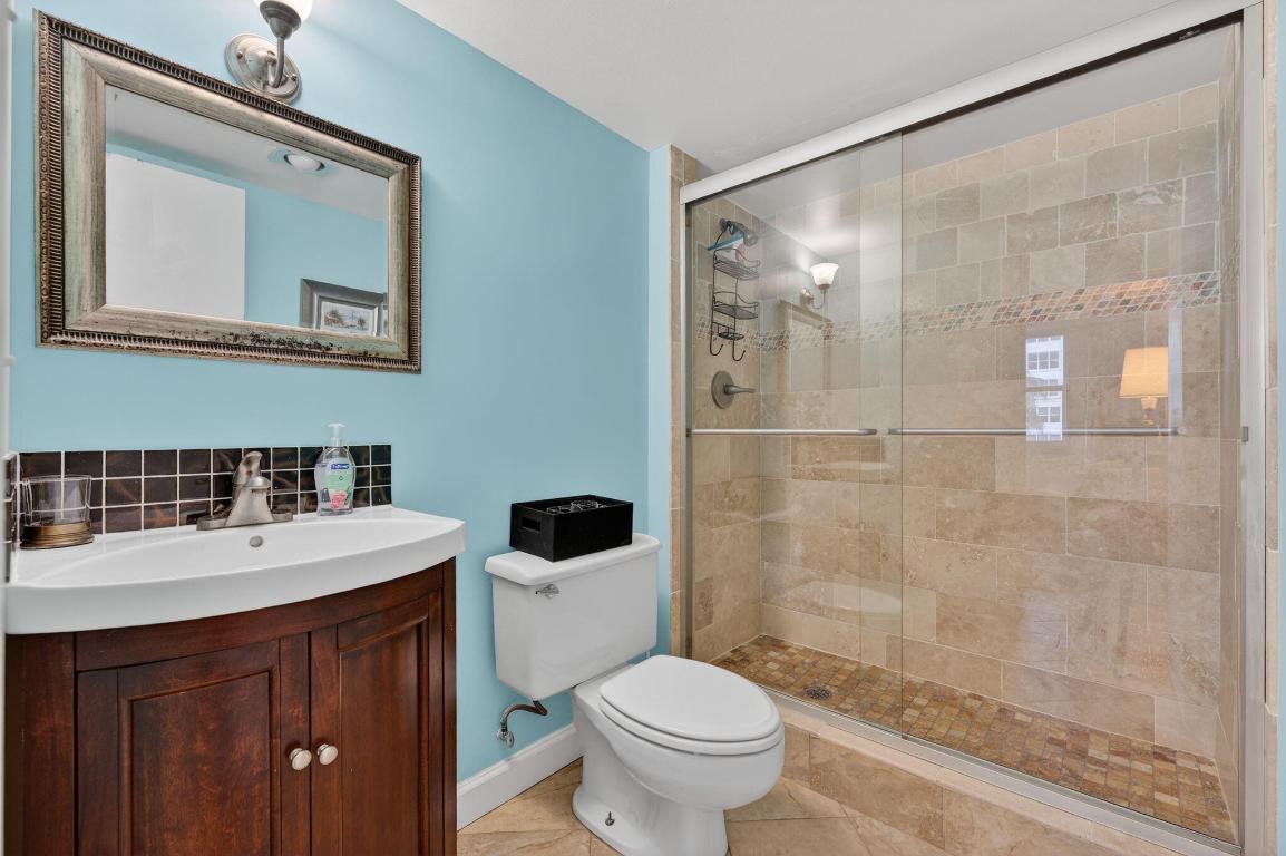 TRADEWINDS OF POMPANO CONDO - Residential