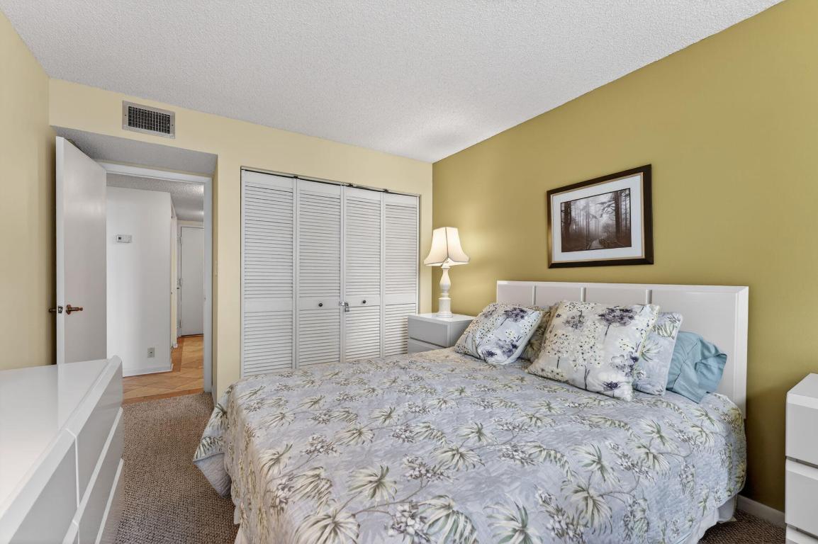 TRADEWINDS OF POMPANO CONDO - Residential