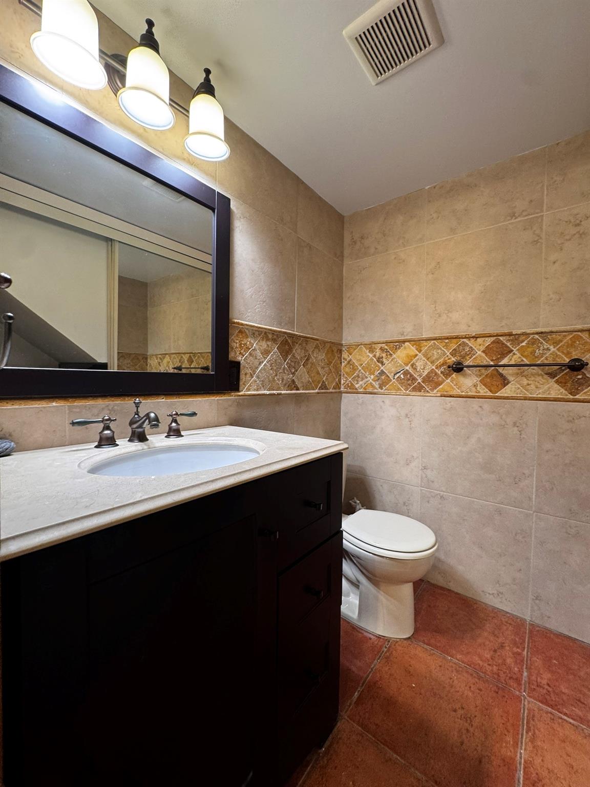 Spanish Wells Condo 02 - Residential Lease