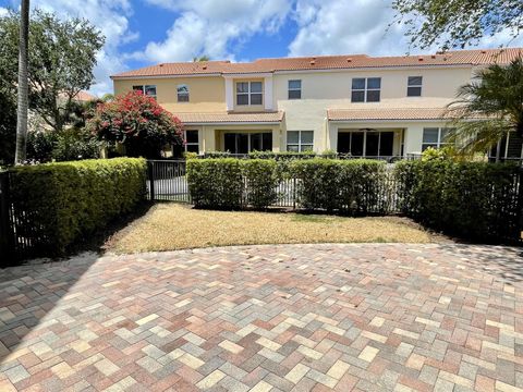 Townhouse in Boca Raton FL 1541 48th Place Pl.jpg