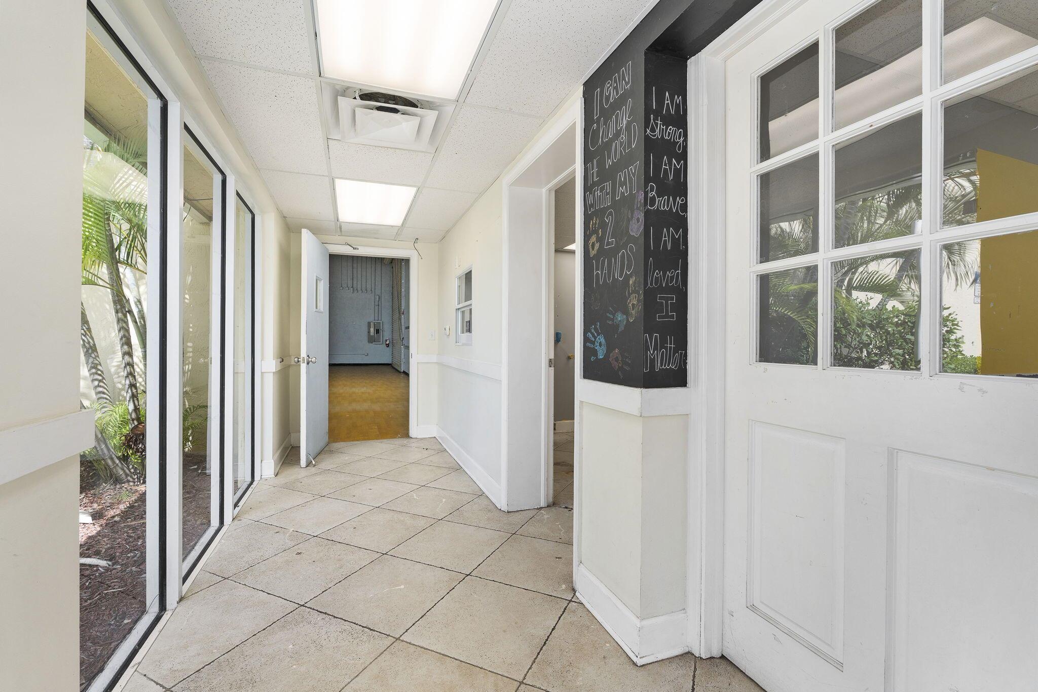 CLEVELAND - Commercial Sale