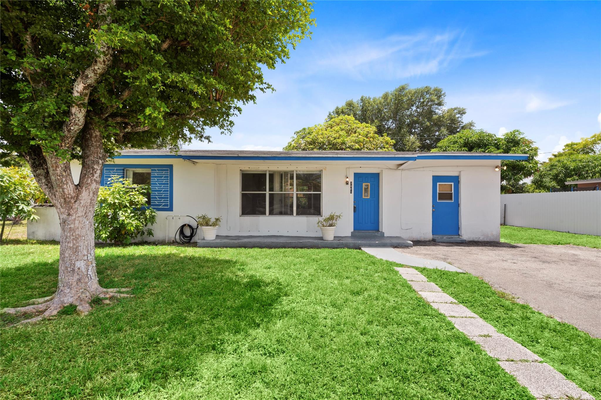 New Browardale 1st Add 47 - Residential