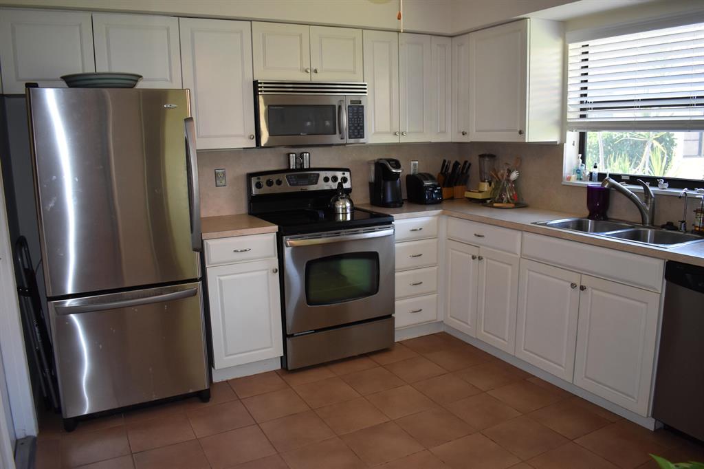 BENT TREE VILLAS WEST CONDO - Residential