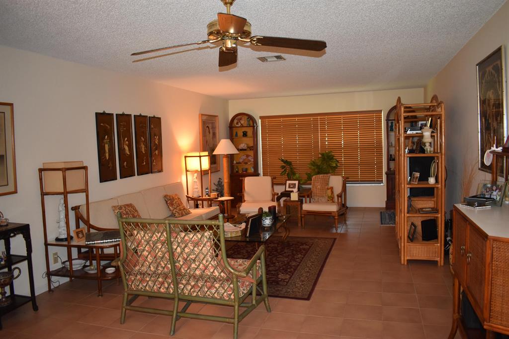 BENT TREE VILLAS WEST CONDO - Residential