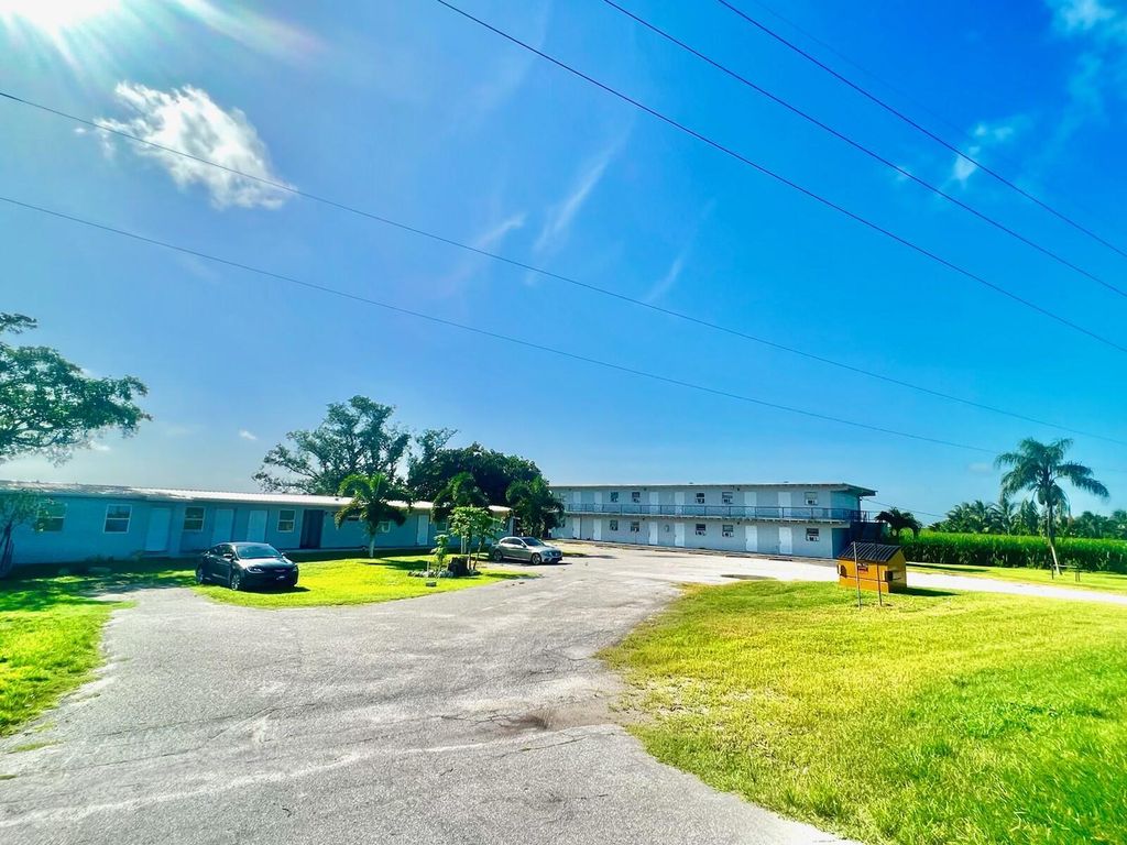 Photo of 220 State Market Road, Pahokee, FL 33476 (MLS # R10903290)