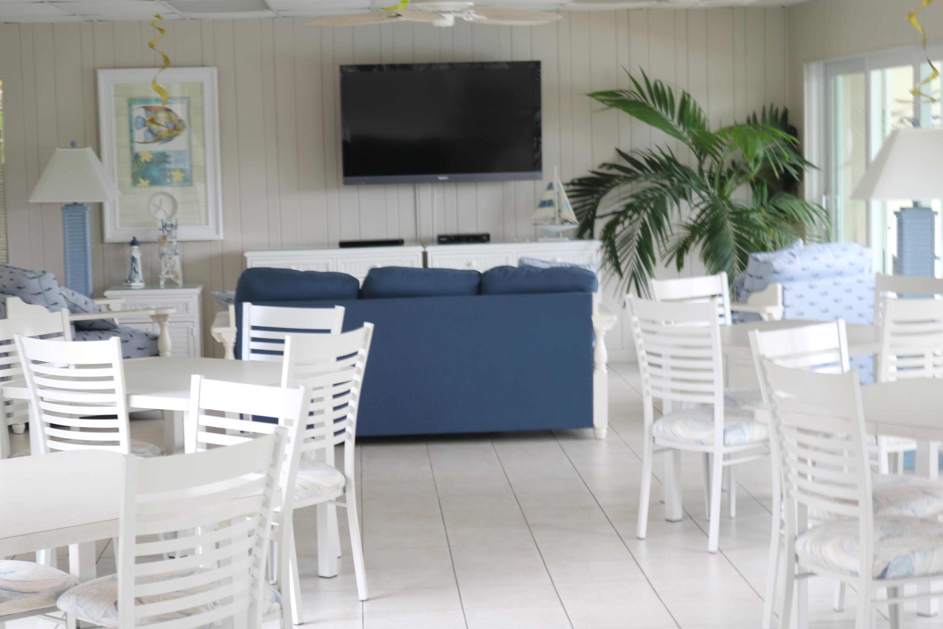 LANDS END CONDO LOTS 12 AND 13 (LESS IRREG PAR - Residential