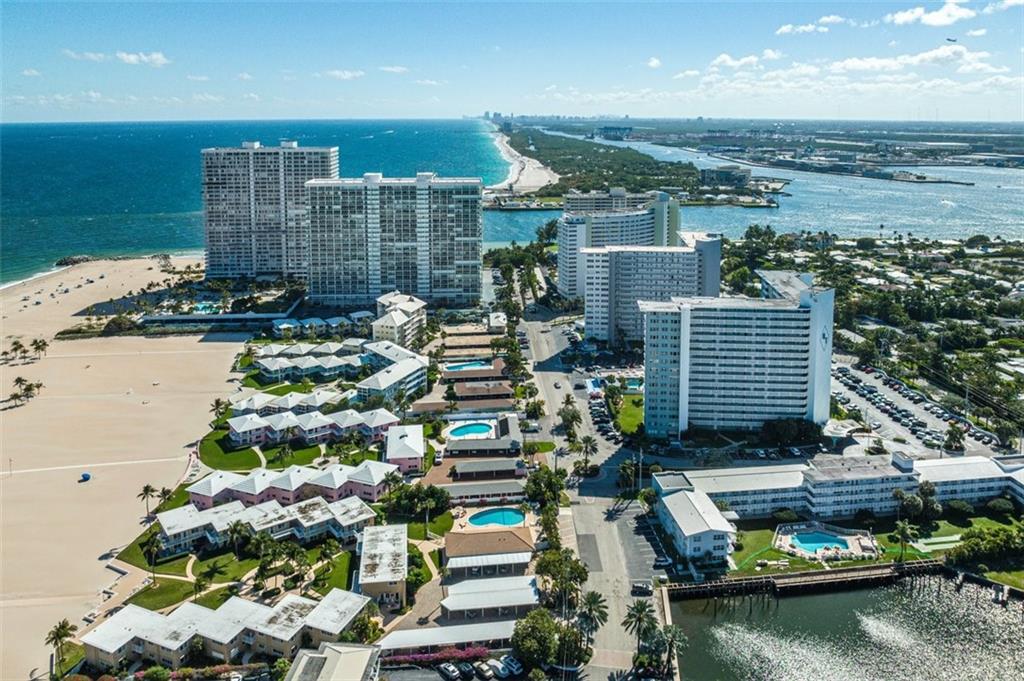Breakwater Towers - Residential