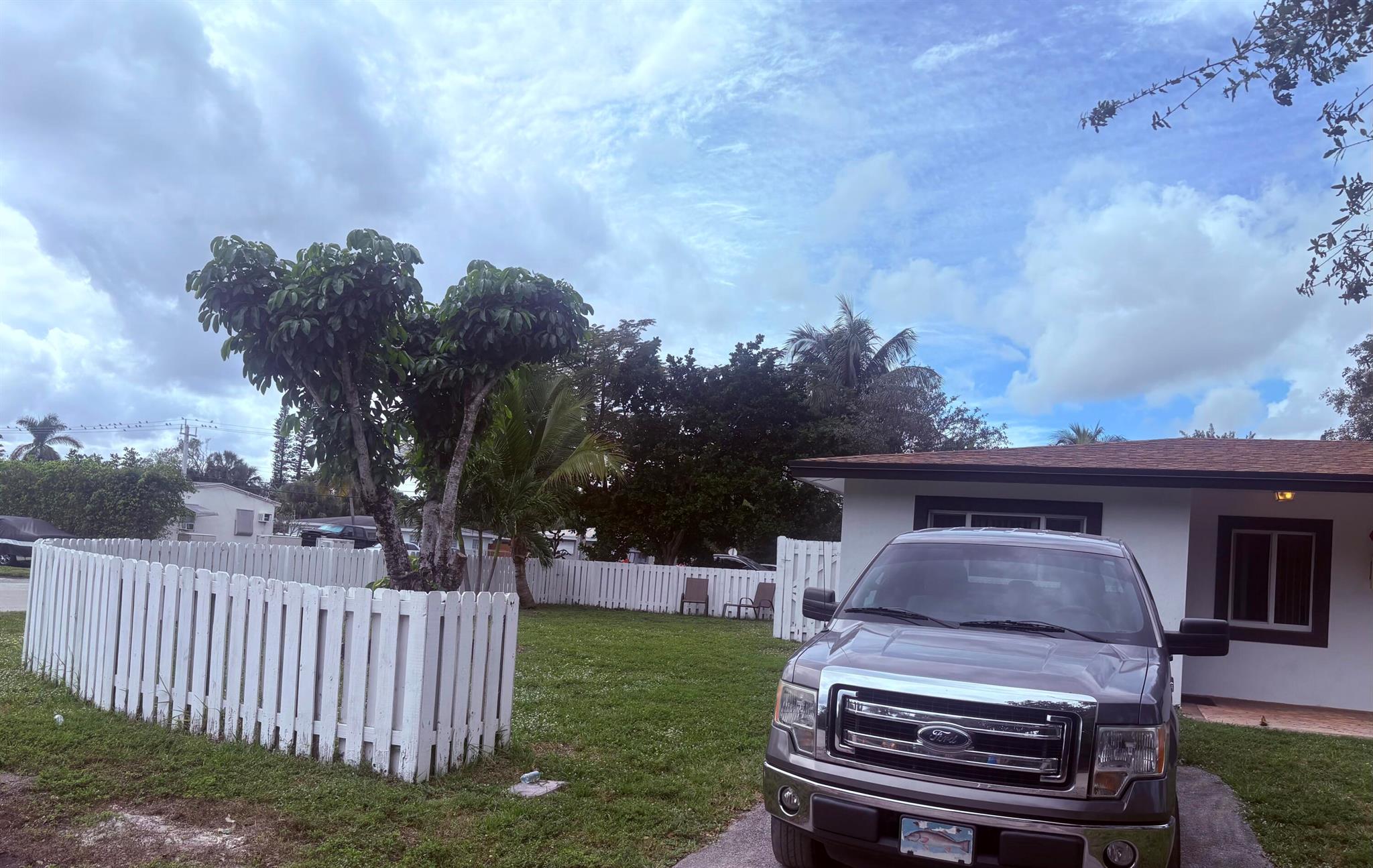 VACCA VILLA - Residential Lease