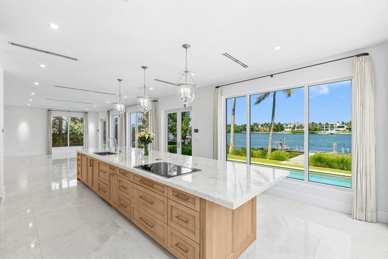 POINT MANALAPAN 9 - Residential