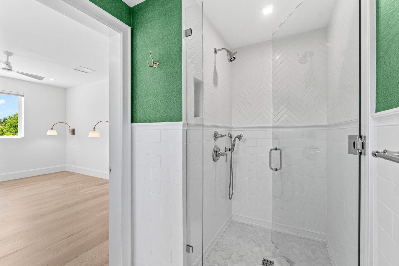 POINT MANALAPAN 9 - Residential